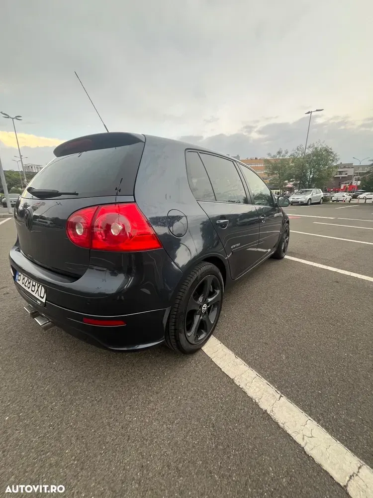 Volkswagen Golf V 2.0 TDI Comfortline — imagine 6