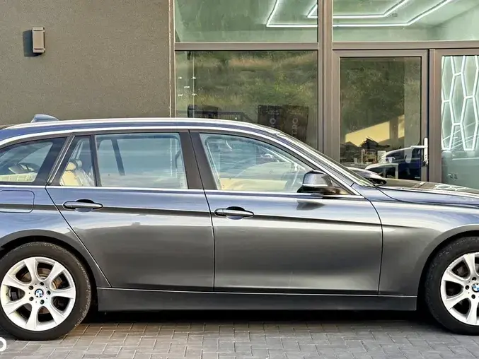 BMW Seria 3 318d Blue Performance Luxury Line