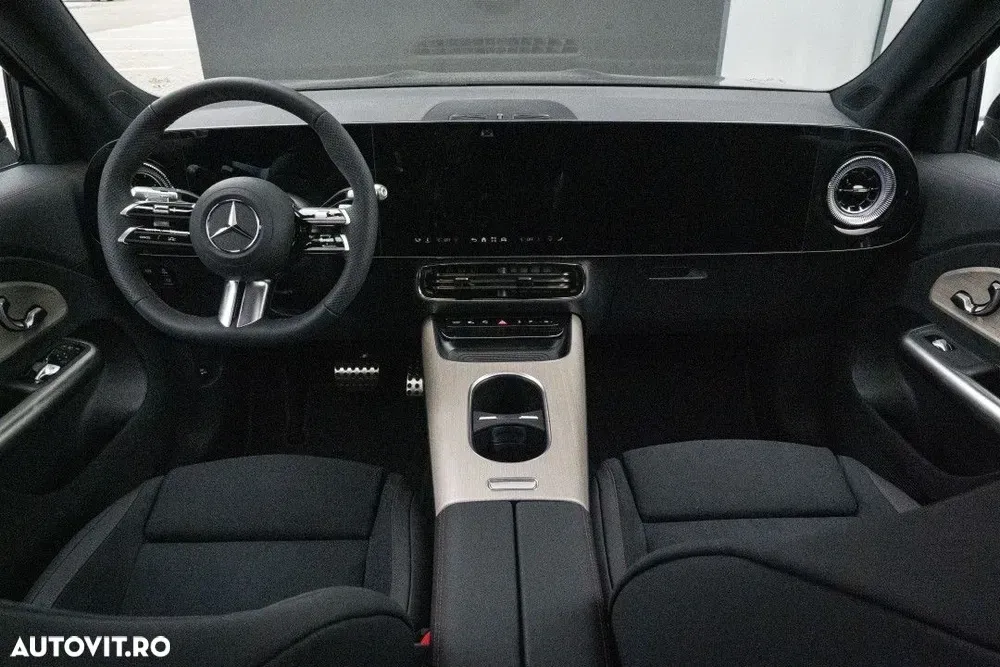 Mercedes-Benz GLB — imagine 5