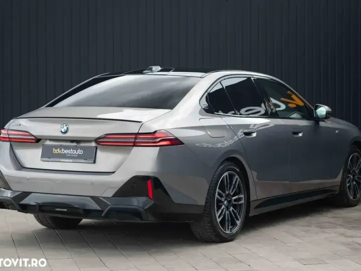 BMW Seria 5 G60/G61 520d xDrive AT MHEV