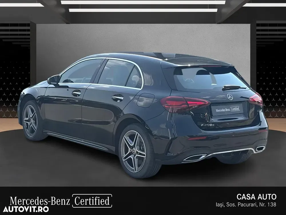 Mercedes-Benz A 250 e 8G-DCT AMG Line — imagine 4
