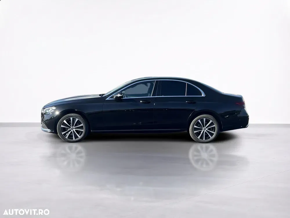 Mercedes-Benz E W213 300 4MATIC Aut. — imagine 3