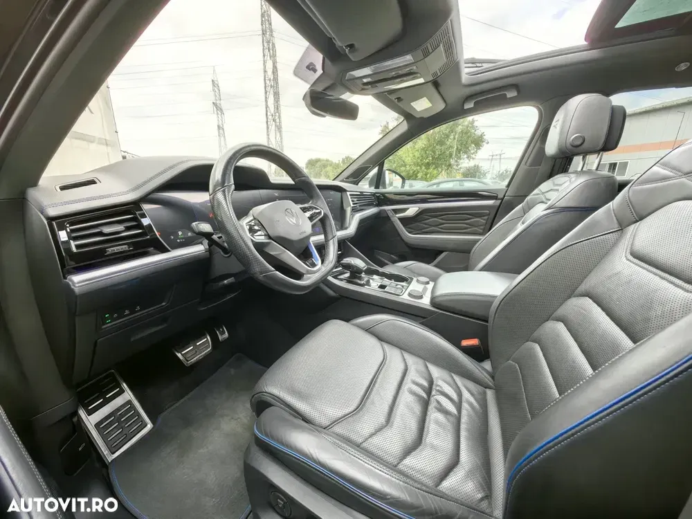 Volkswagen Touareg V6 TSI eHybrid PHEV R — imagine 4