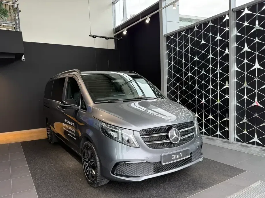 Mercedes-Benz V 300 d Lang 4Matic 9G-TRONIC — imagine 2