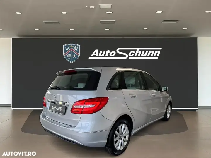 Mercedes-Benz B 200 W246 BlueEfficiency 7G-DCT