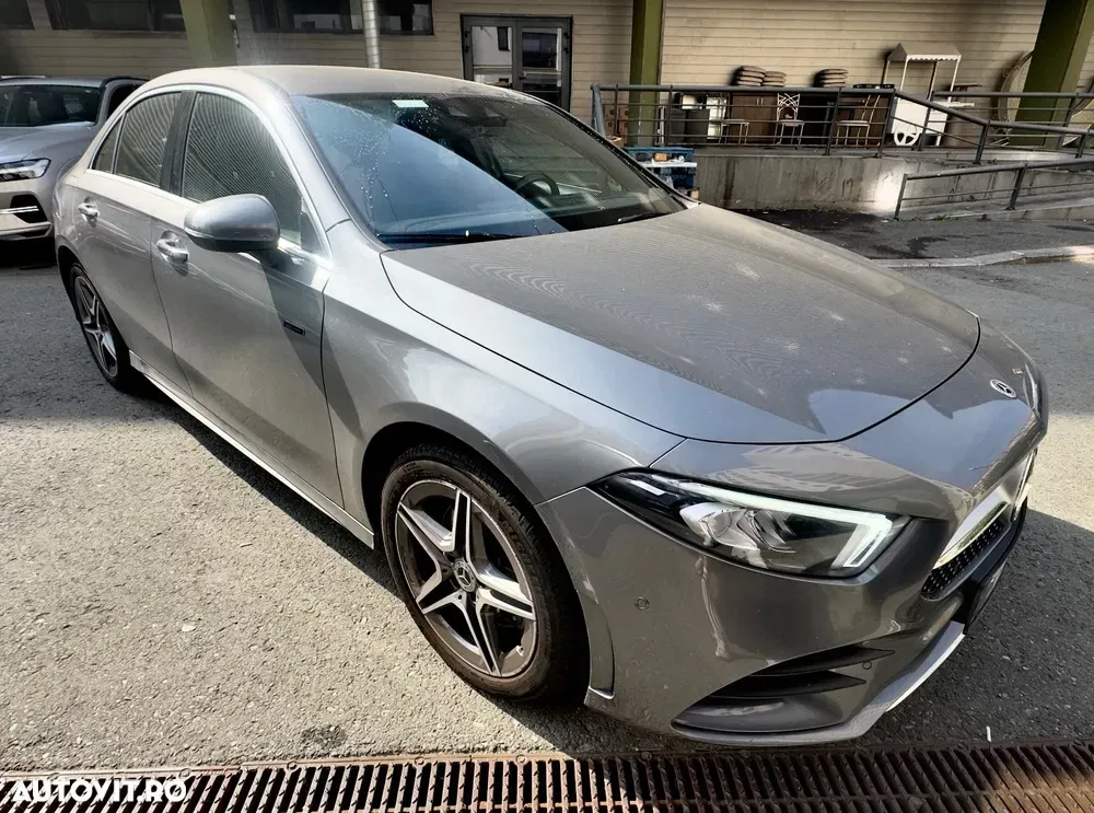 Mercedes-Benz A 250 W177/V177 e 8G-DCT AMG Line Advanced Plus — imagine 3