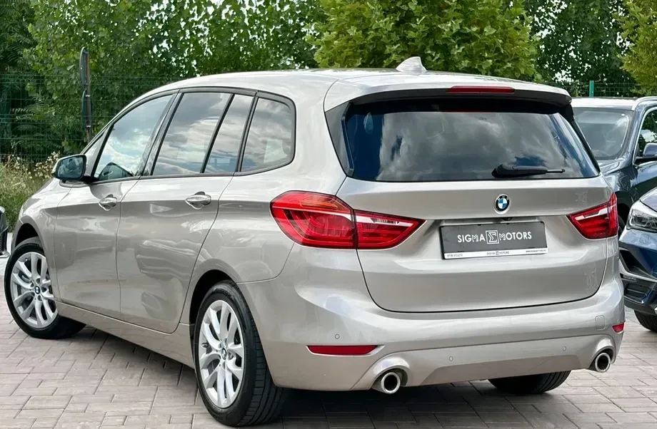 BMW Seria 2 218d xDrive Aut. Advantage — imagine 4