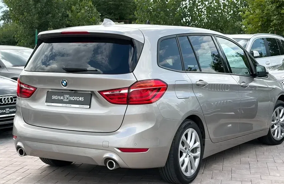 BMW Seria 2 218d xDrive Aut. Advantage — imagine 3