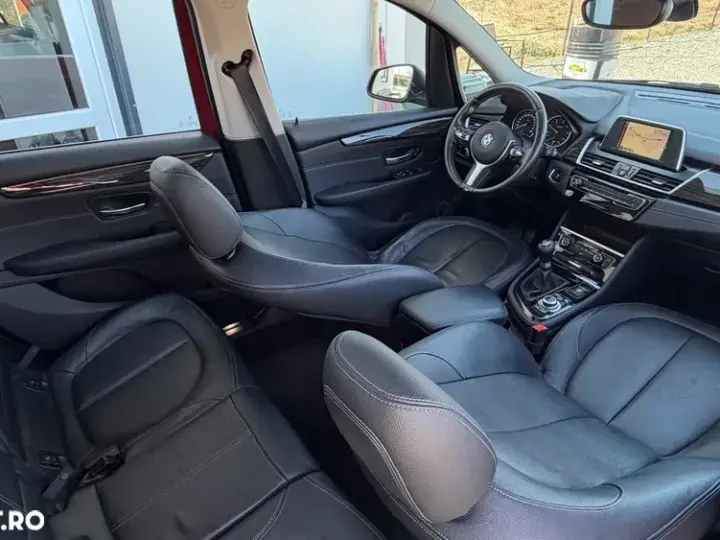 BMW Seria 2 216d Luxury Line
