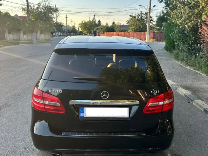 Mercedes-Benz B 180 W246
