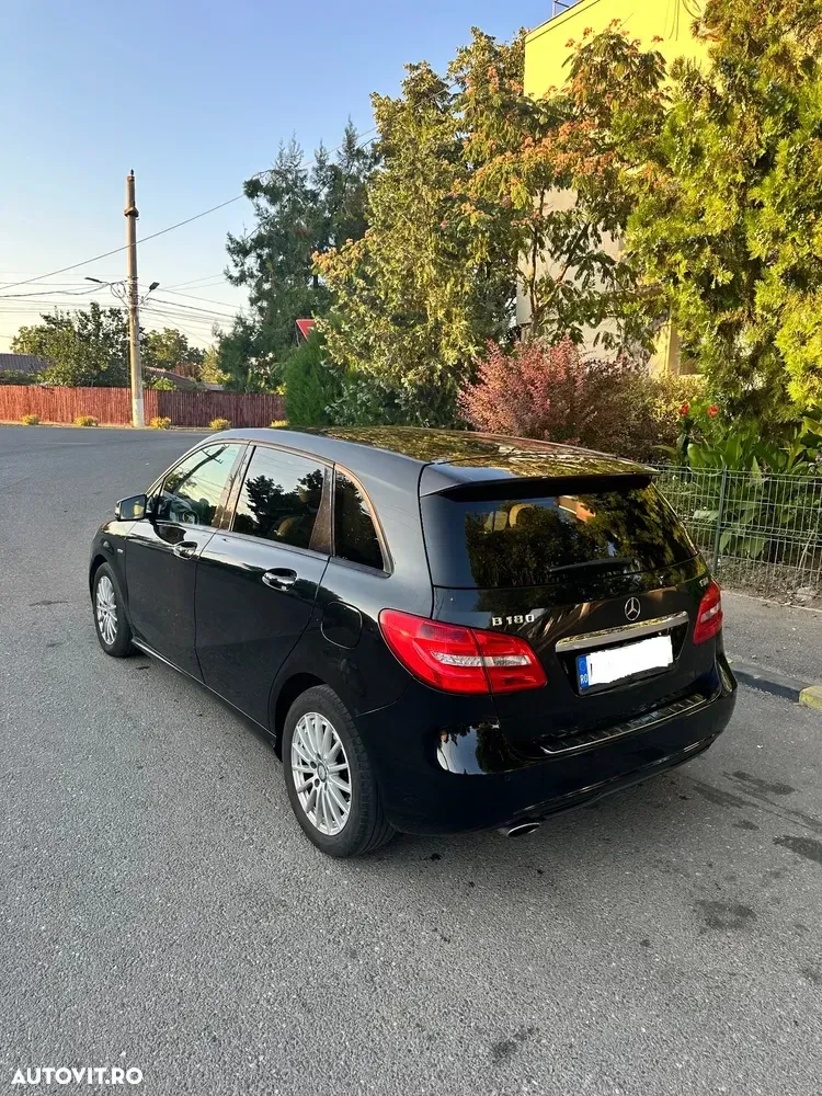Mercedes-Benz B 180 W246 — imagine 4