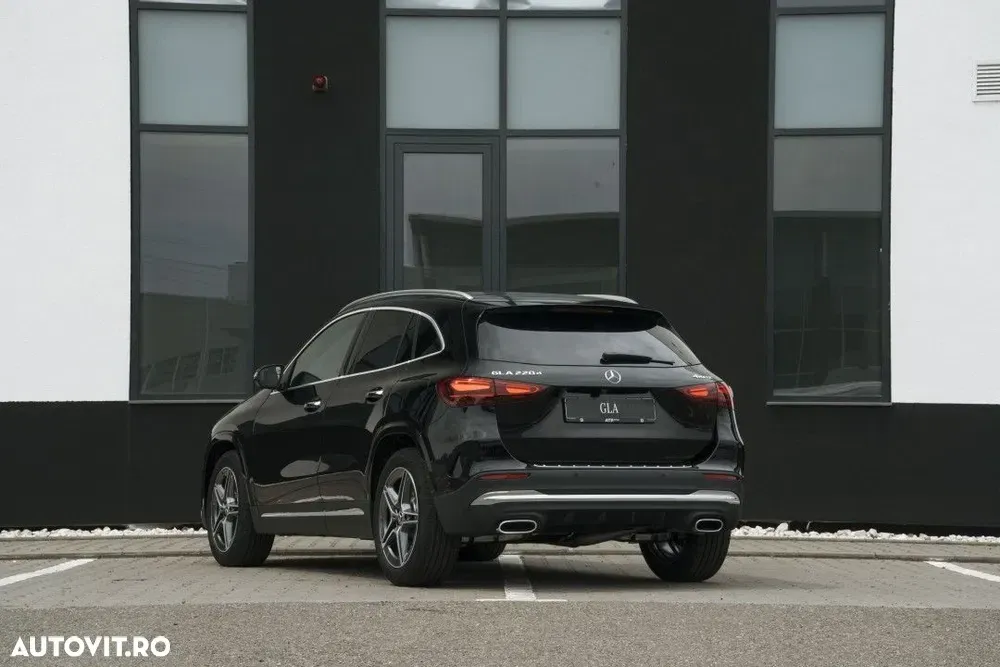 Mercedes-Benz GLA H247 220 d 4MATIC Aut. — imagine 3