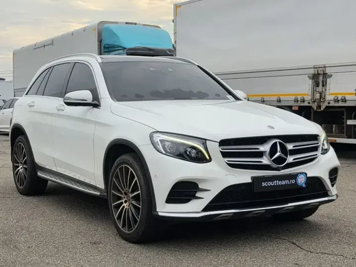 Mercedes-Benz GLC X253 300 4MATIC 9G-TRONIC AMG Line