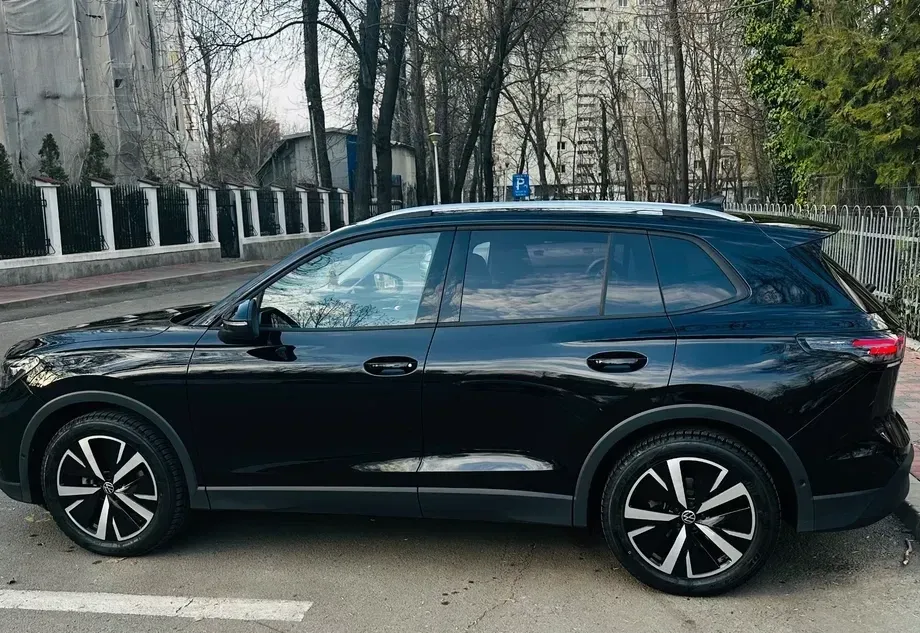 Volkswagen Tiguan II 1.5 eTSI DSG MHEV Advanced — imagine 2