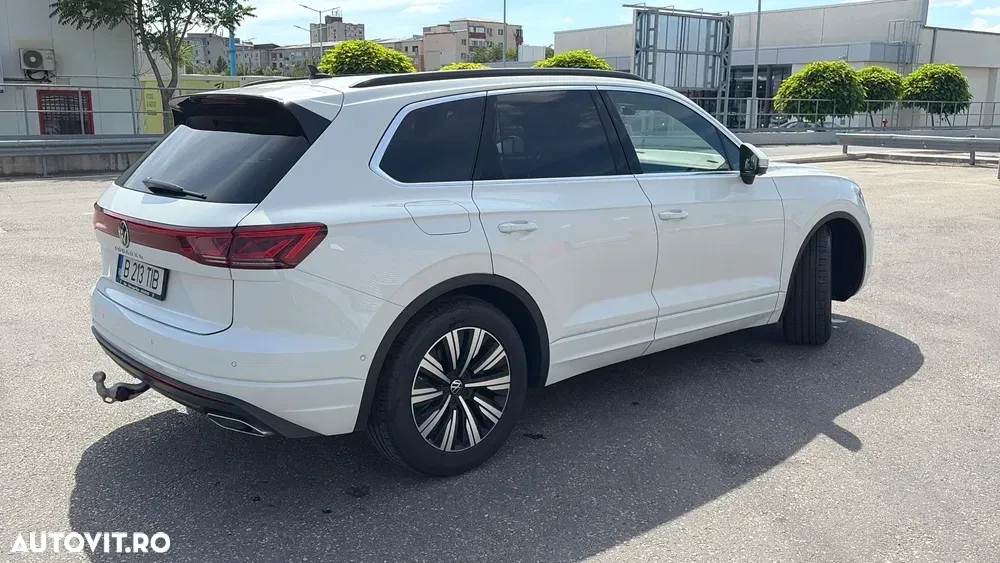 Volkswagen Touareg III V6 TDI Elegance — imagine 2