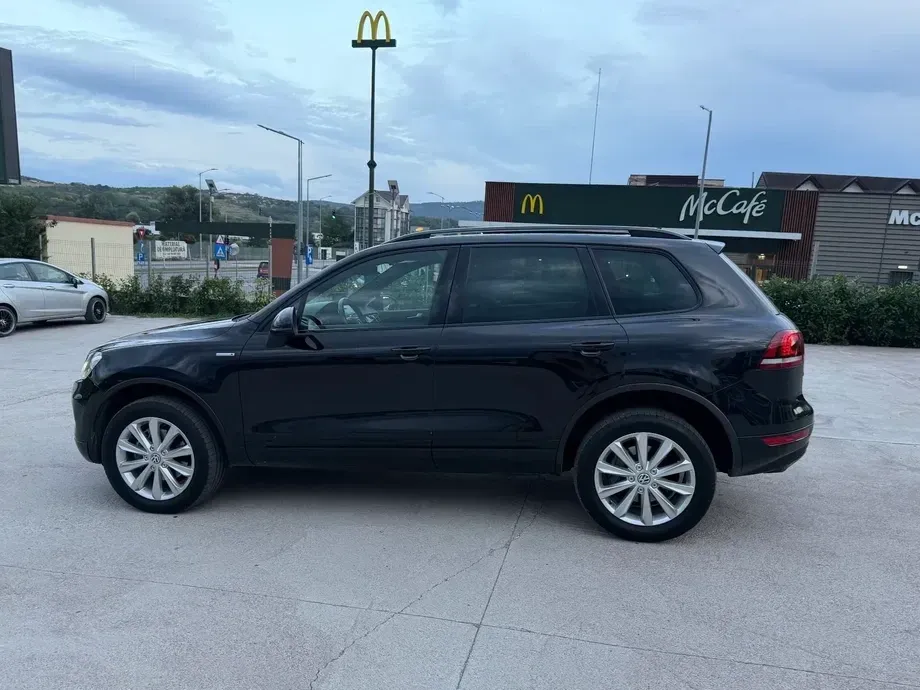 Volkswagen Touareg II 3.0 V6 TDI BMT Terrain Tech — imagine 5