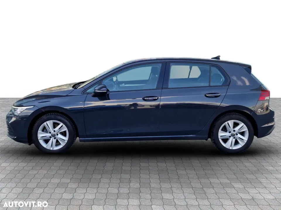 Volkswagen Golf VIII 1.0 TSI Life — imagine 2