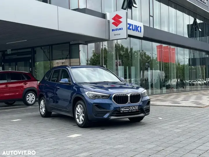 BMW X1 xDrive20i AT