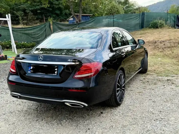 Mercedes-Benz E W213 350 D Aut.