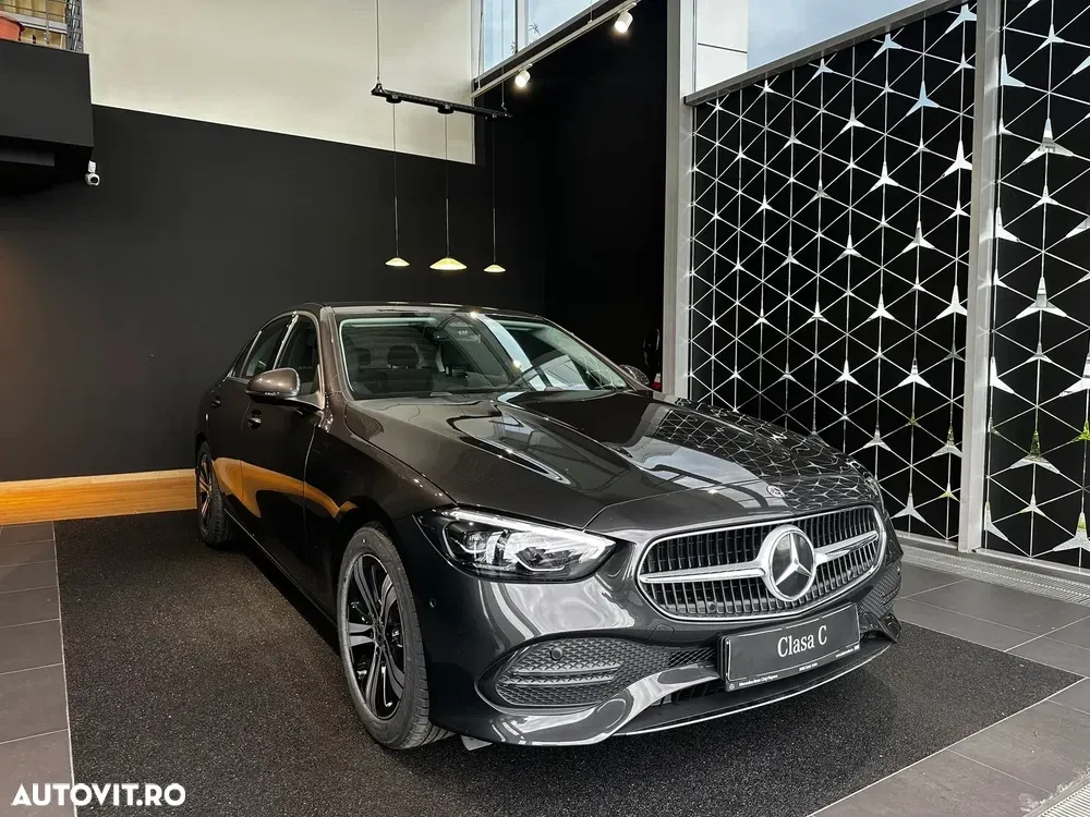 Mercedes-Benz C W206 180 MHEV — imagine 2