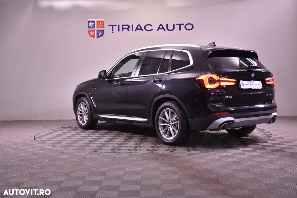 BMW X3 — imagine 3