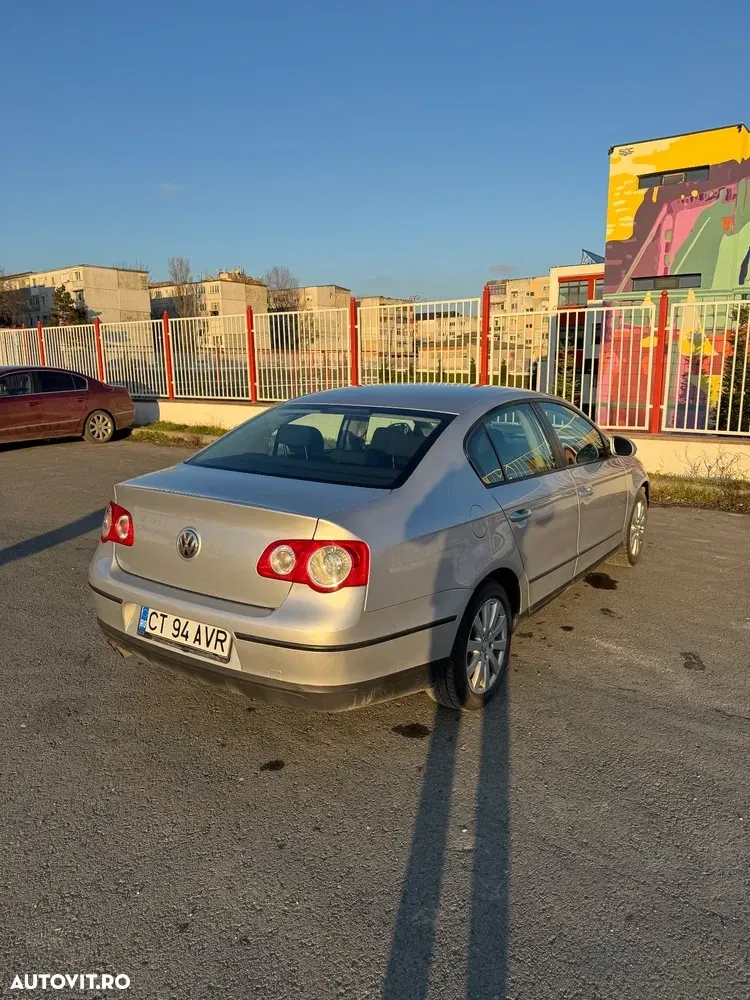 Volkswagen Passat B6 2.0TDI Comfortline DPF — imagine 5