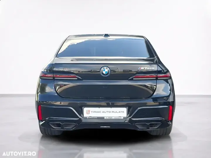 BMW M7 M760e xDrive AT PHEV