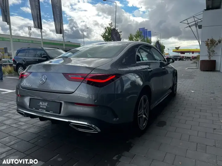Mercedes-Benz CLA 250 e 8G-DCT AMG Line