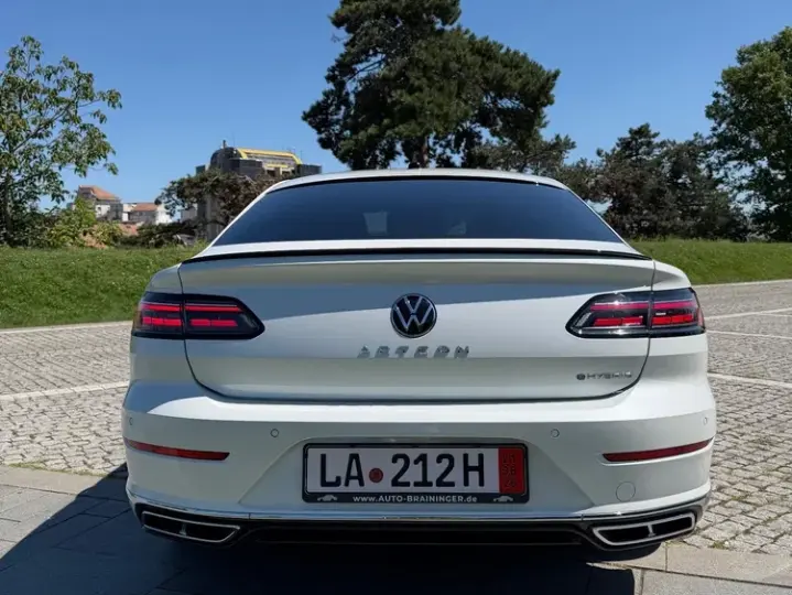 Volkswagen Arteon 1.4 eHybrid OPF DSG R-Line