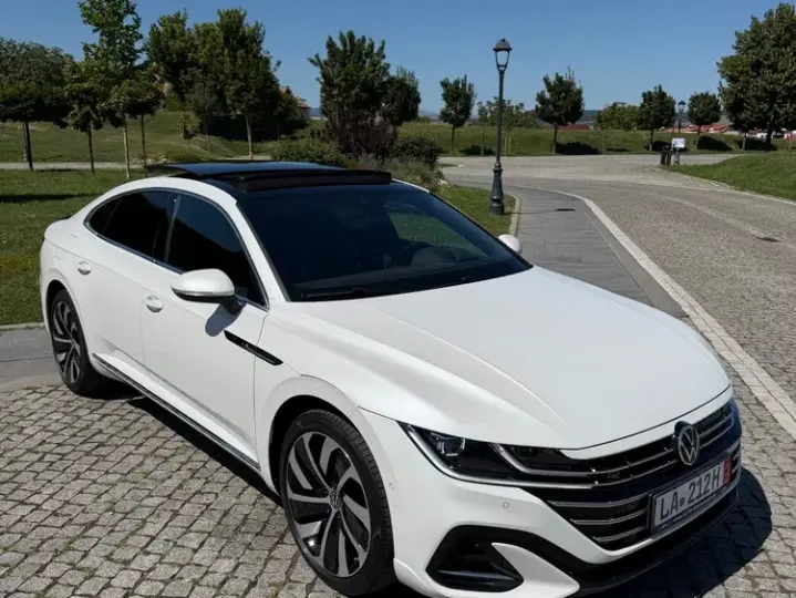 Volkswagen Arteon 1.4 eHybrid OPF DSG R-Line