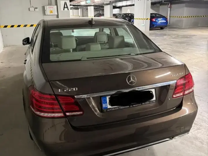 Mercedes-Benz E 220 BlueTEC 4MATIC