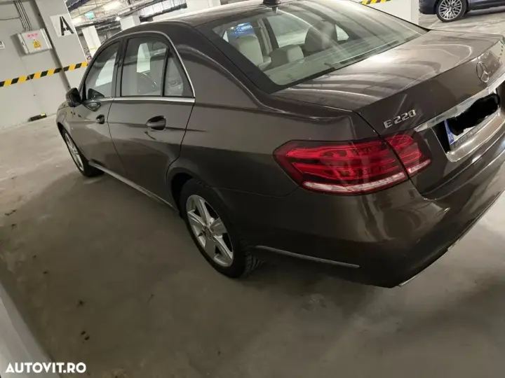Mercedes-Benz E 220 BlueTEC 4MATIC