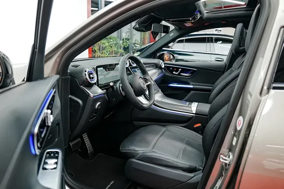 Mercedes-Benz GLC 220 d 4Matic 9G-TRONIC AMG Line Advanced — imagine 4