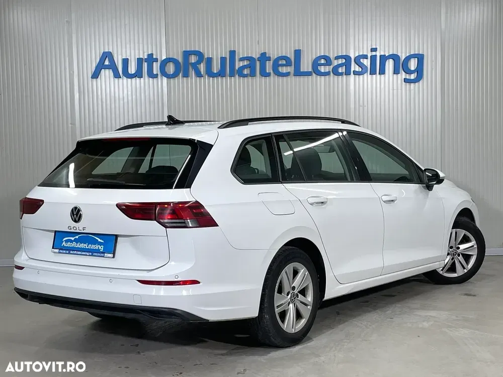Volkswagen Golf VIII 1.5 TSI ACT Life — imagine 3