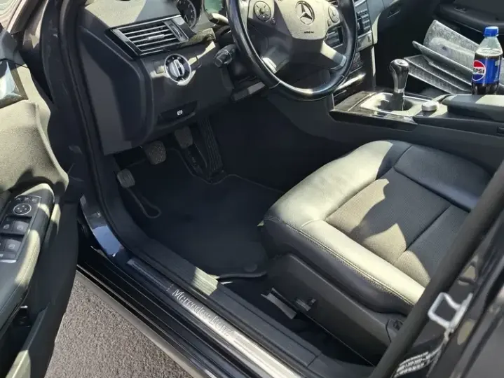 Mercedes-Benz E