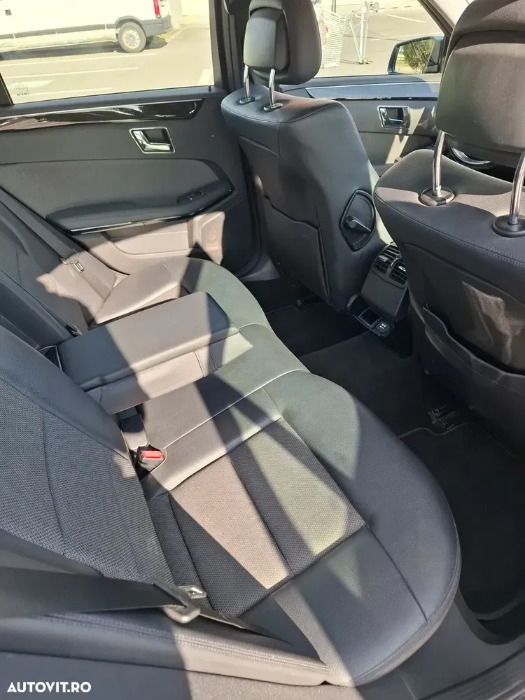 Mercedes-Benz E — imagine 5