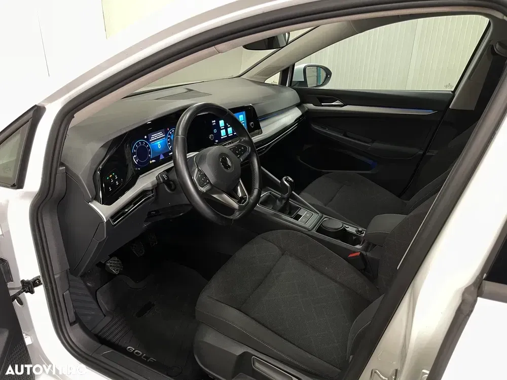 Volkswagen Golf VIII — imagine 5