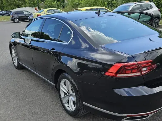 Volkswagen Passat B8 2.0 TDI DSG 4Mot Highline