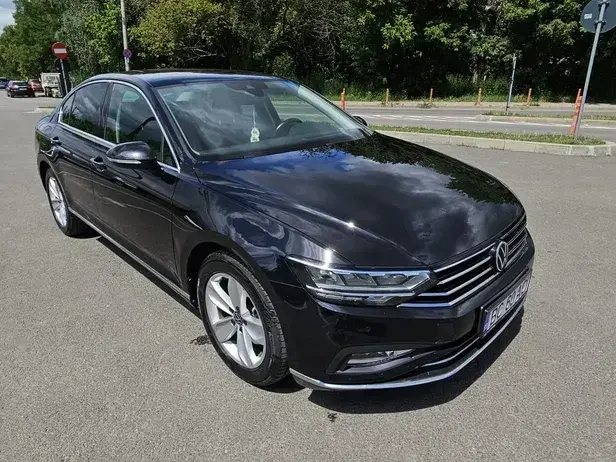 Volkswagen Passat B8 2.0 TDI DSG 4Mot Highline