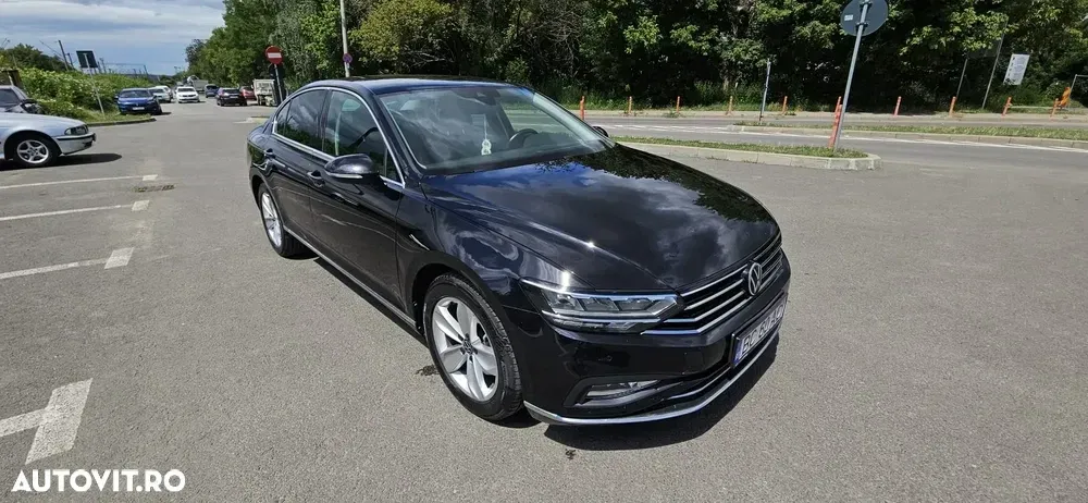 Volkswagen Passat B8 2.0 TDI DSG 4Mot Highline — imagine 2