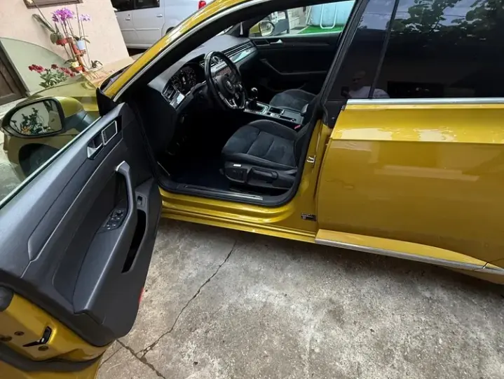 Volkswagen Arteon 2.0 TDI R-Line