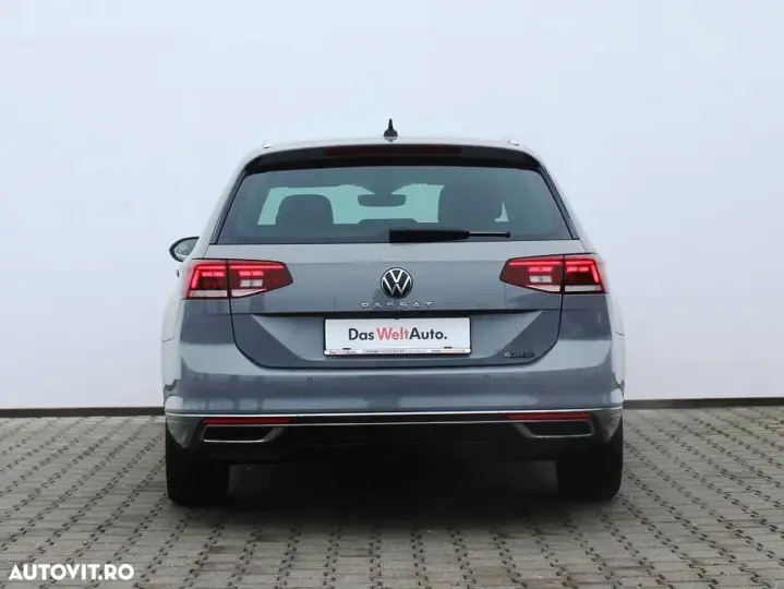 Volkswagen Passat B8 2.0 TDI 4Mot DSG Highline
