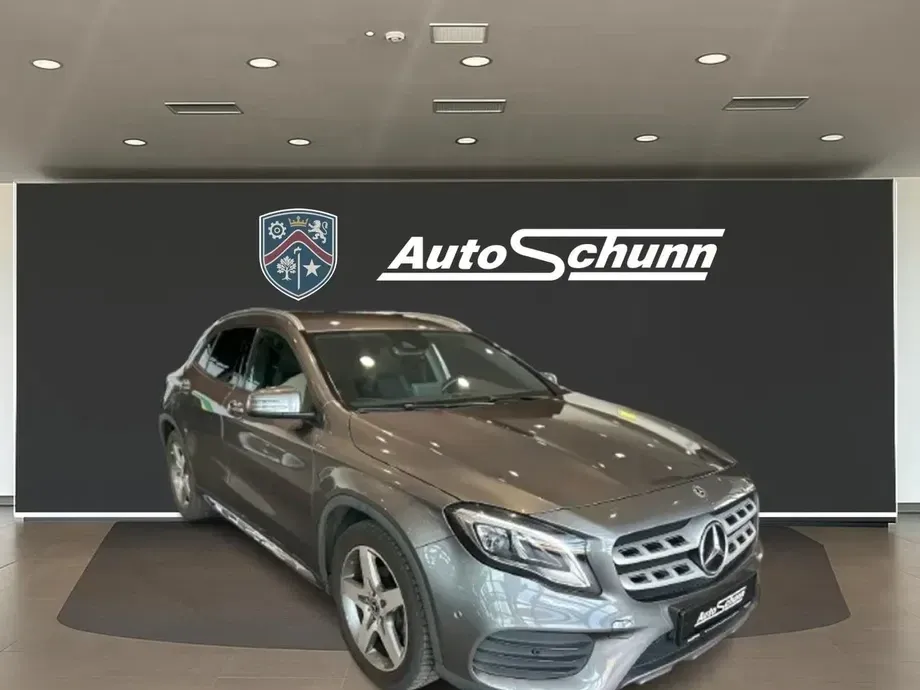 Mercedes-Benz GLA 200 d 7G-DCT AMG Line — imagine 4