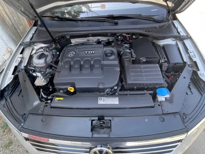 Volkswagen Passat 2.0 TDI DSG Highline