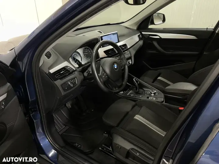 BMW X1 F48 xDrive20i AT