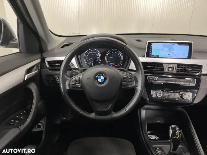 BMW X1 F48 xDrive20i AT