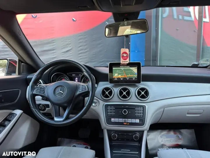 Mercedes-Benz CLA 220