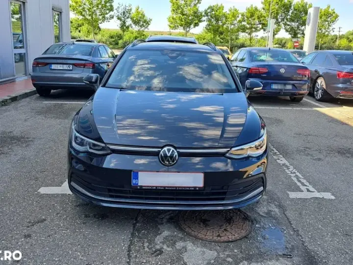 Volkswagen Golf VIII 2.0 TDI 150CP DSG Style