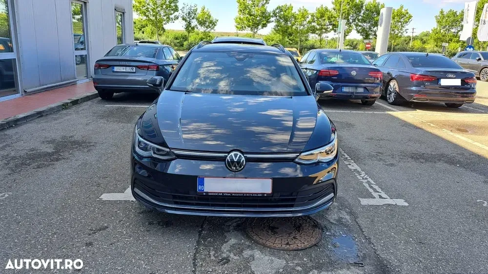 Volkswagen Golf VIII 2.0 TDI 150CP DSG Style — imagine 2