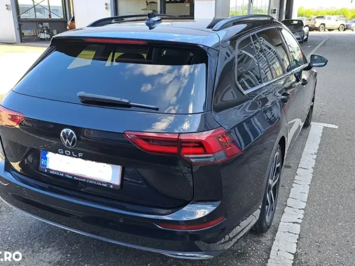 Volkswagen Golf VIII 2.0 TDI 150CP DSG Style